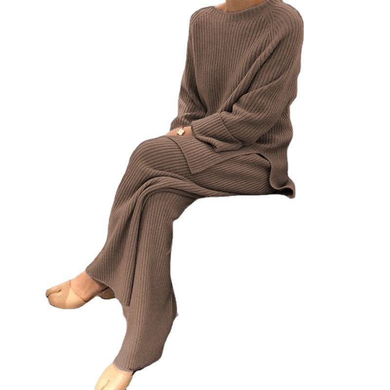 Damen Strickanzug mit weitem Schnitt und stilvollem Rippenmuster Drune