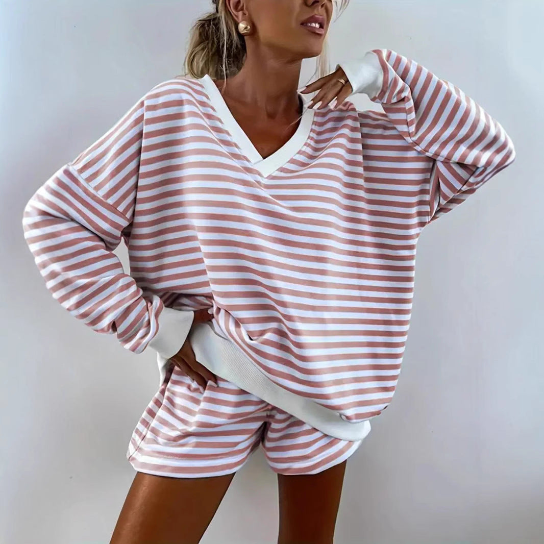 Damen Sportliches Streifenoberteil mit kurzen Shorts Drune
