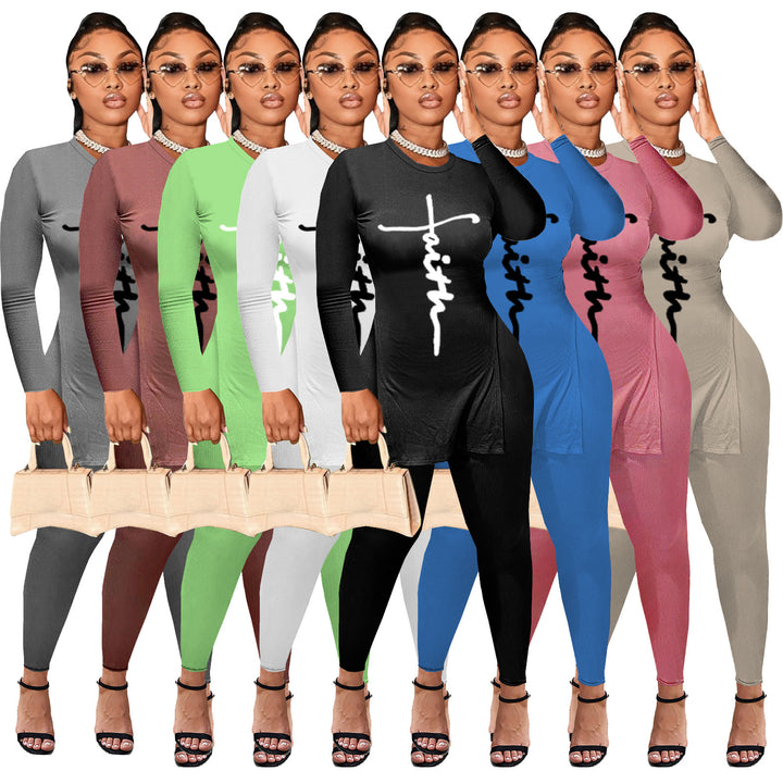 Damen Enganliegendes zweiteiliges Lounge-Set mit langem Shirt, figurbetonten Leggings und vertikalem Schriftzug Drune