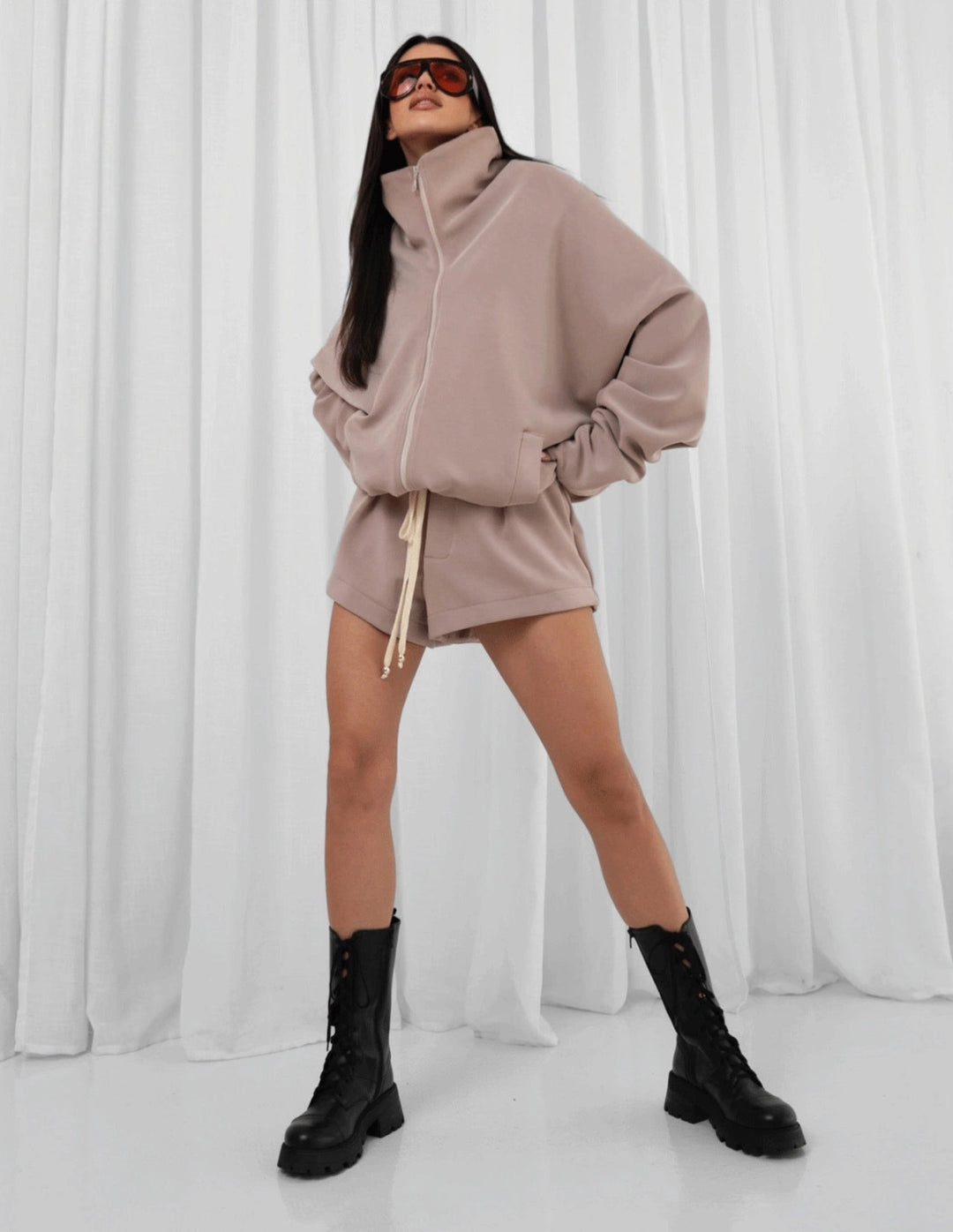 Damen Oversize Kapuzenjacke und Shorts-Set mit durchgehendem Reißverschluss Drune