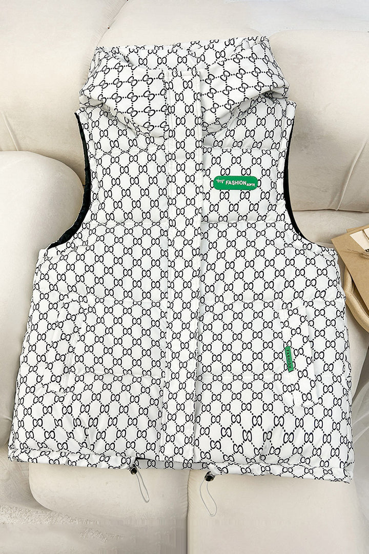 Damen nan gesteppte Kapuzenweste mit Allover‑Logoprint, wattierter Isolierung, verstellbarem Saum und verdeckten Reißverschlusstaschen Drune