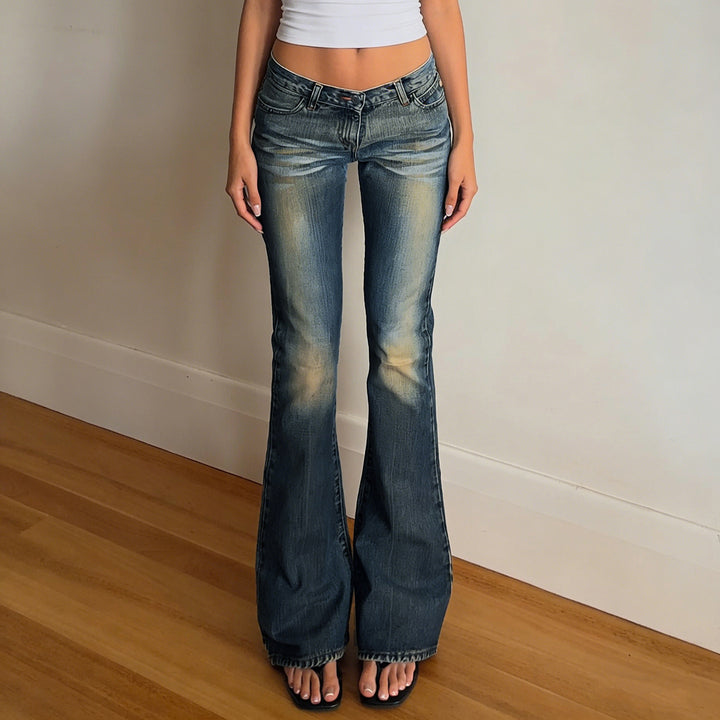 Damen Schlagjeans mit Used-Effekt, Whiskering und ausgestelltem Bein Drune