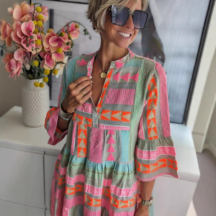 Damen luftiges Sommerkleid mit bunten geometrischen Mustern Drune