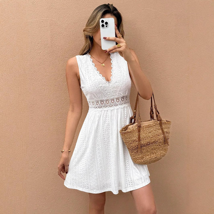 Damen nan Baumwoll-Broderie-Sommerkleid mit V-Ausschnitt und Spitzen-Taillenband Drune