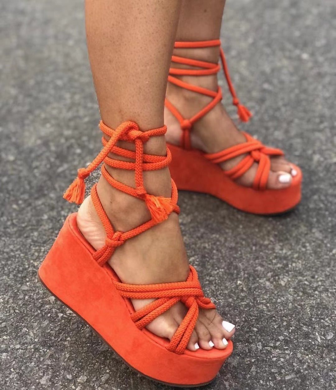 Damen Plateau-Sandalen mit geflochtenem Riemendesign Drune