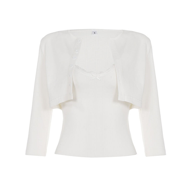 Damen Zweiteiliges Feines Bolero-Set mit Spitzen-Cami und Knopfleisten-Cardigan Drune