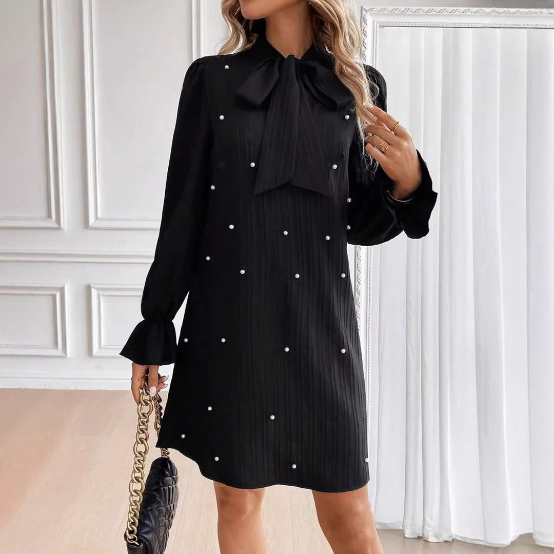Damen Elegantes Minikleid mit Schleifenkragen und Rüschen Drune