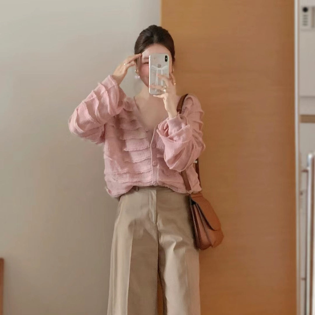 Damen Strickjacke mit voluminösen Rüschendetails Drune