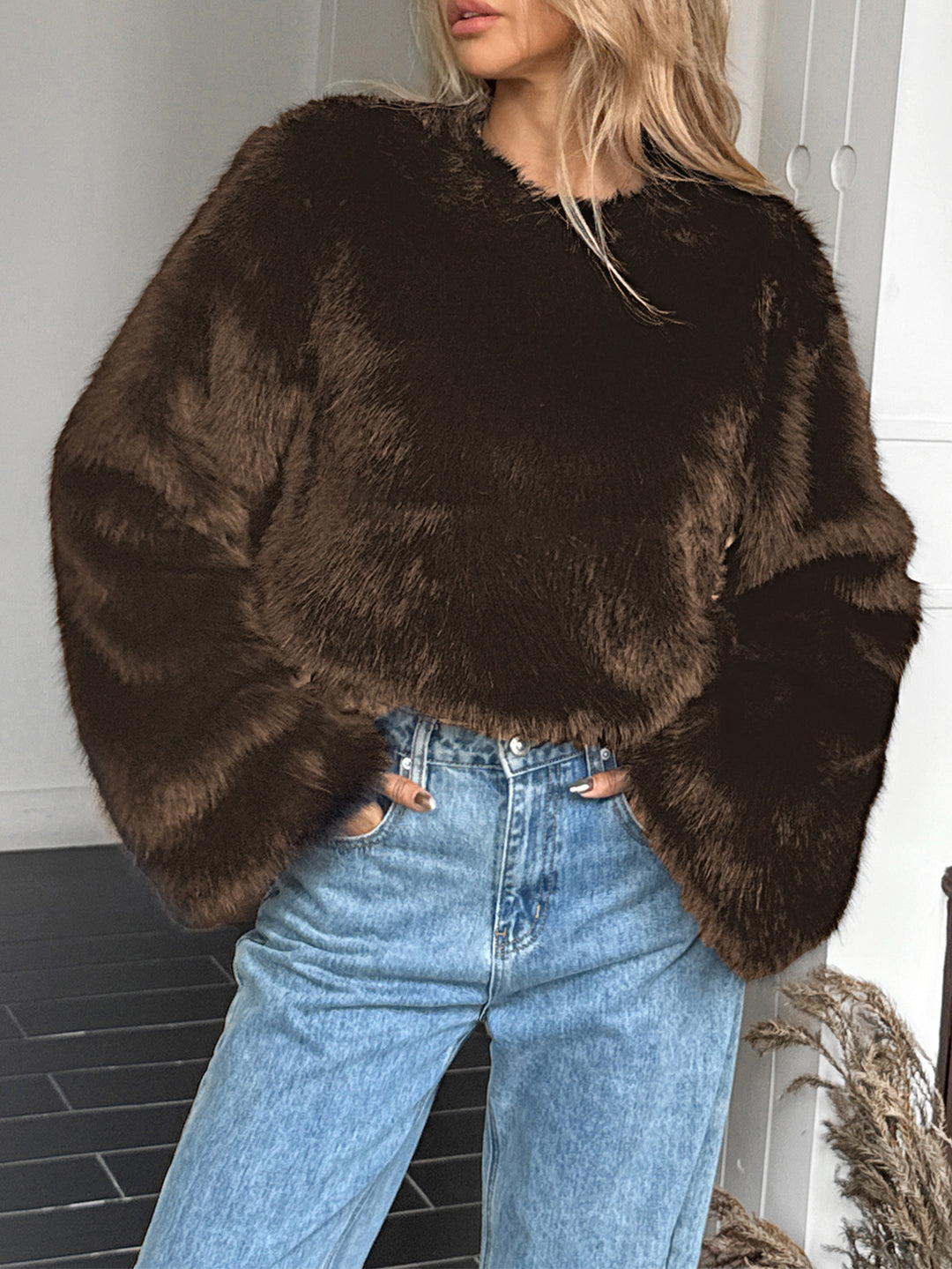 Damen nan kuscheliger Cropped-Faux-Fur-Pullover mit ausgestellten Ärmeln Drune