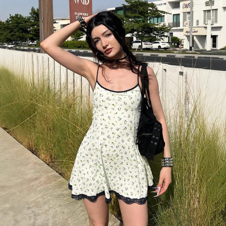 Damen Sommerliches Spaghetti-Trägerkleid mit floralen Mustern und Spitzenbesatz Drune