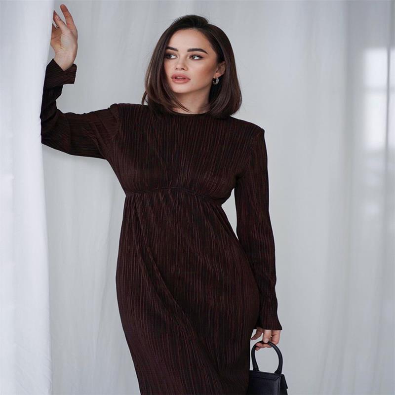 Damen elegantes Maxikleid mit raffinierten Ärmeln und feinem Rippdesign Drune