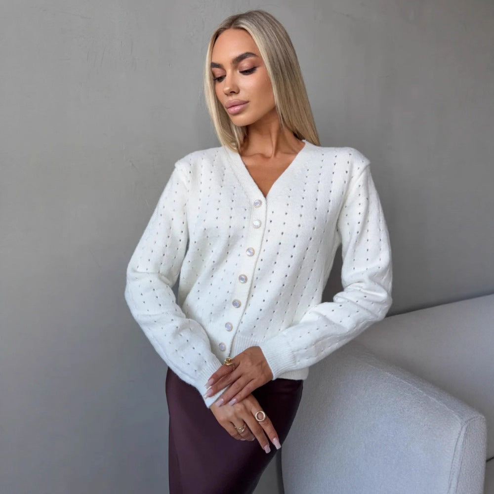 Damen Modische Strickjacke mit V-Ausschnitt und Knopfdetail Drune