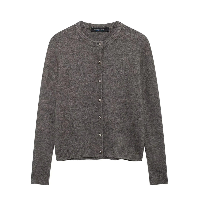 Damen nan Feinstrick-Cardigan mit Rundhalsausschnitt, durchgehender Knopfleiste und schmaler Silhouette Drune