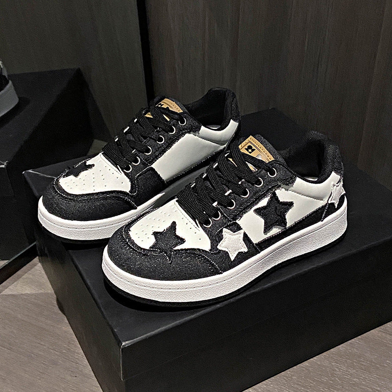 Damen Plateau-Sneaker mit Sternapplikationen und gepolstertem Innenfutter Drune