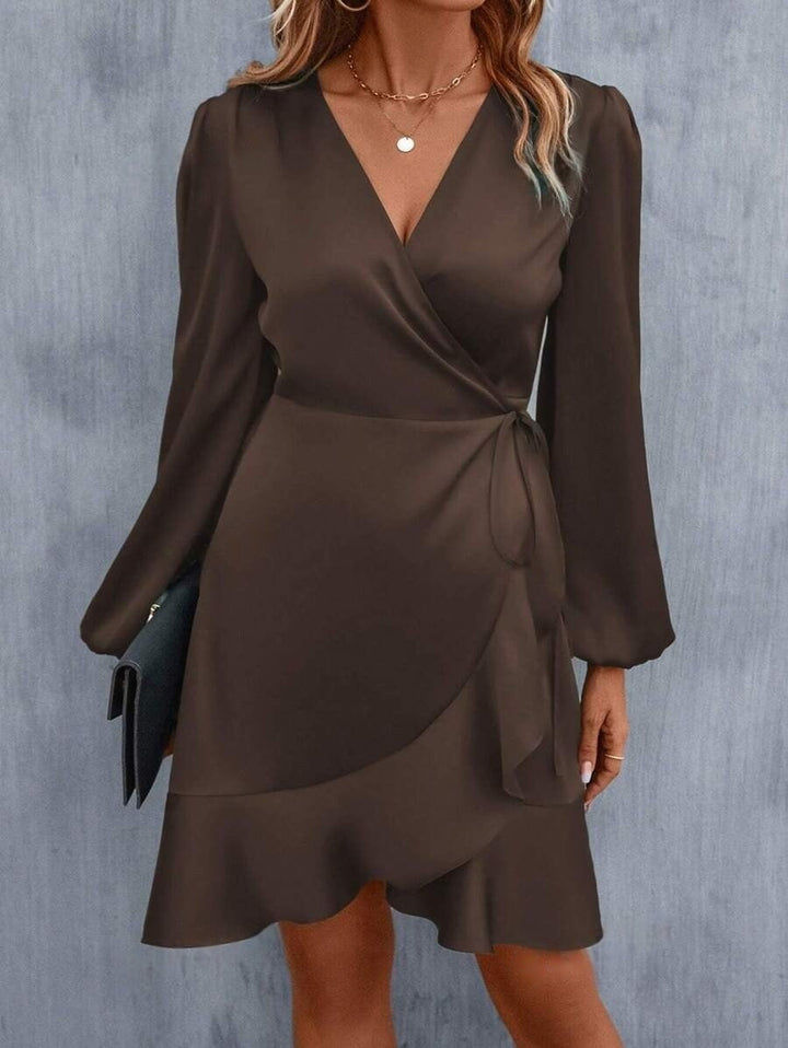 Drune | V-Ausschnitt Kleid Satin Taille Eng Niedrig Ausschnitt Lässig Midi Kleid Süß Frauen Kleidung
