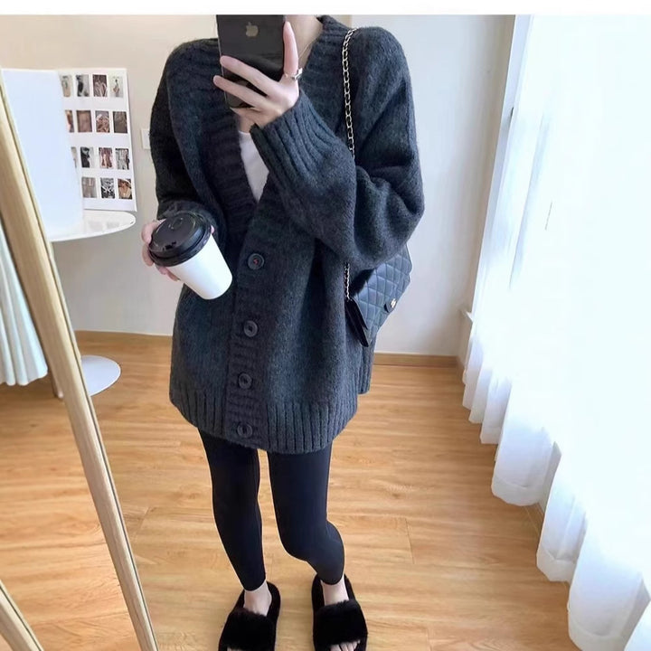 Damen Oversized Strickjacke mit tiefem V-Ausschnitt und Knopfdetails Drune