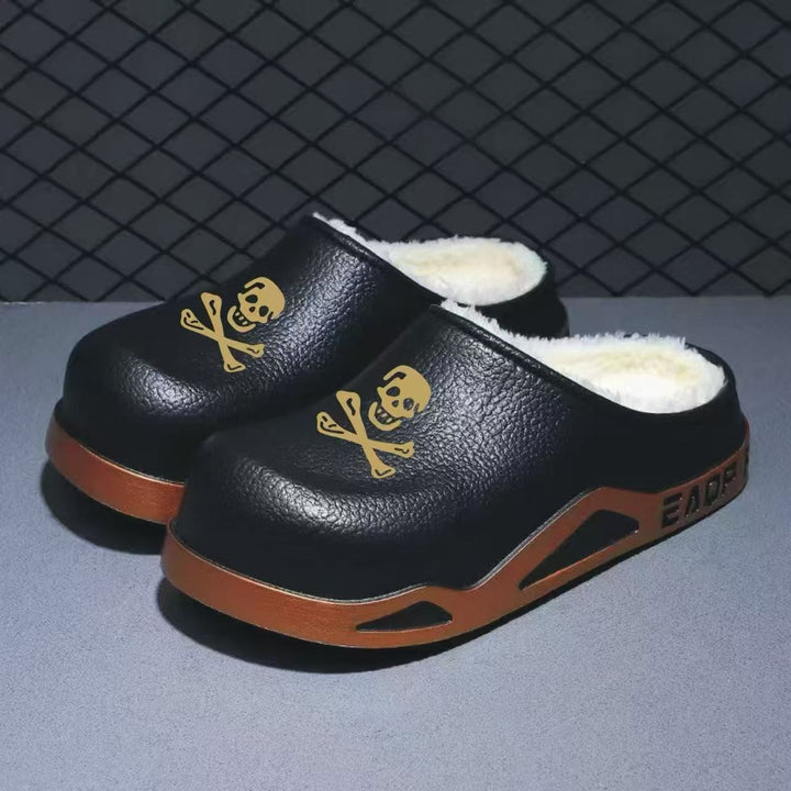 Herren Gefütterte PU-Clogs mit Totenkopfprint und profilierter EVA-Sohle Drune