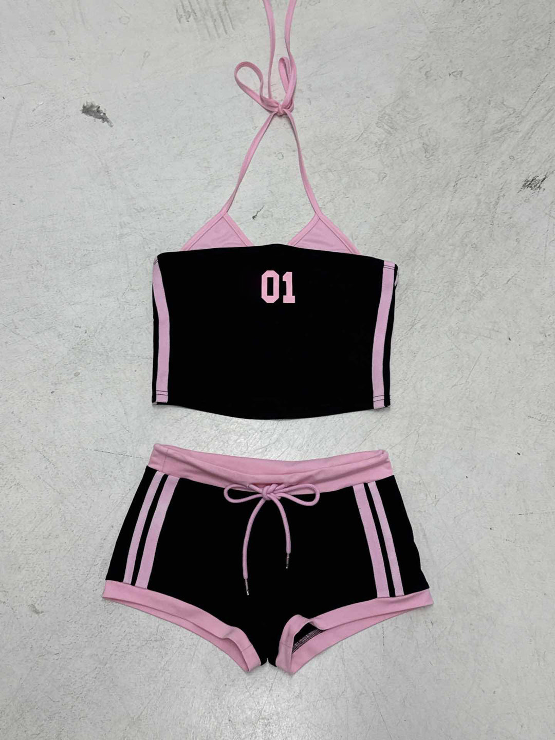 Damen sportliches Crop-Top und Shorts Set mit dekorativem Bindeband Drune