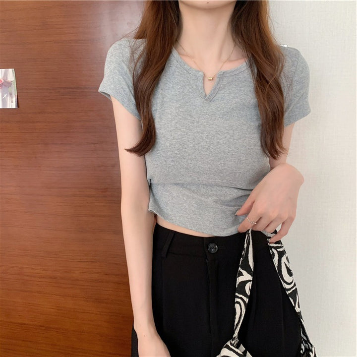 Damen Kurzarm T-Shirt mit elegantem V-Ausschnitt und modischem Detail Drune