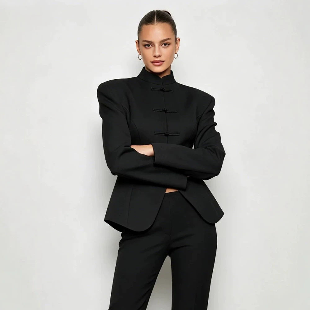 Damen Sculpted‑Blazer mit Stehkragen, dekorativen Knotenverschlüssen und taillierter Silhouette Drune