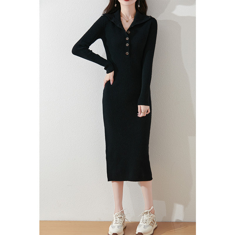 Damen Strickkleid mit hohem Kragen und Knopfdetails Drune