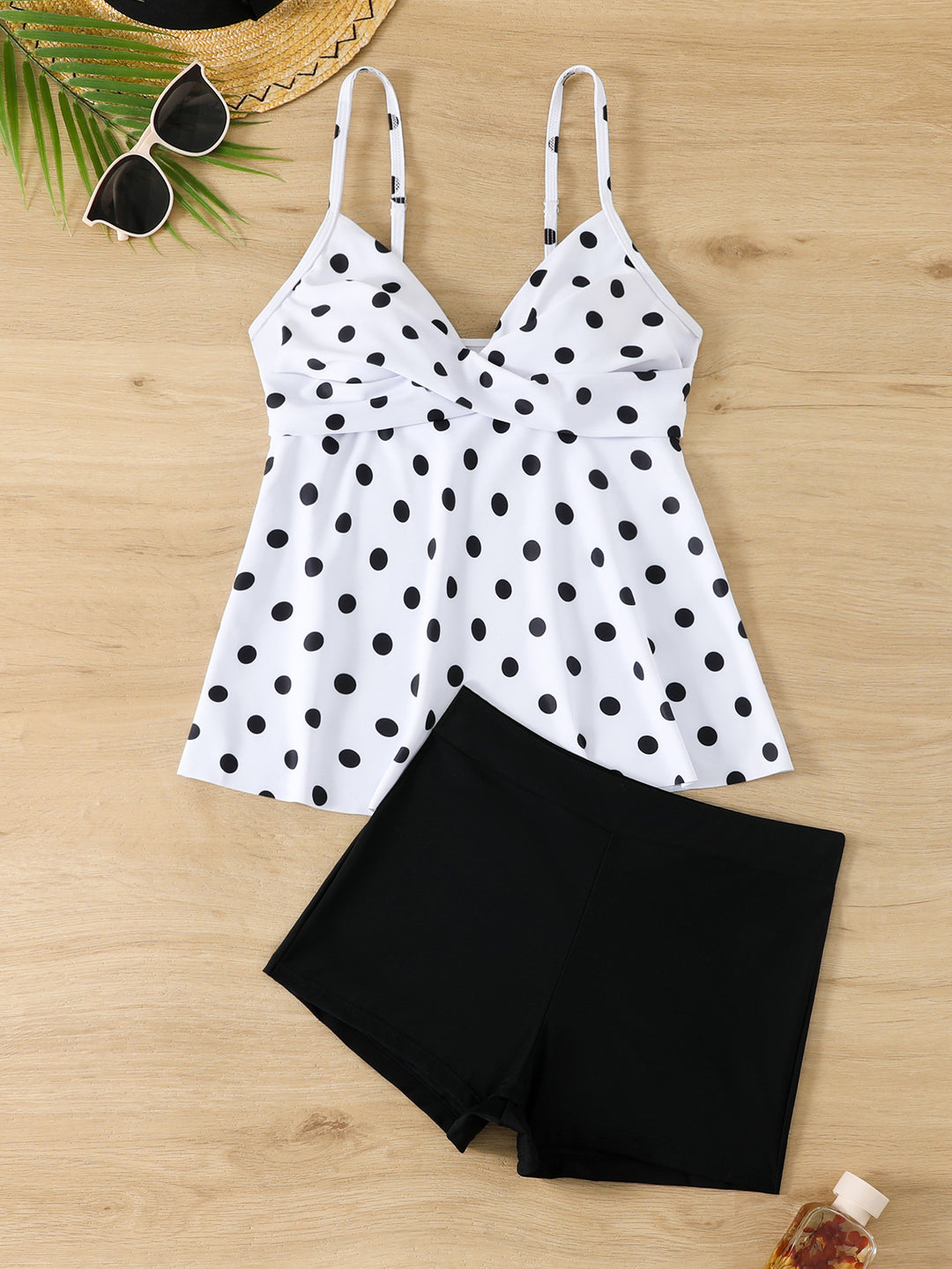 Damen Badeanzug mit Rock und Shorts Drune