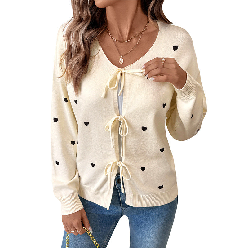 Damen Feinstrick-Cardigan mit dekorativen Schleifenverschlüssen und Herz-Motiv Drune