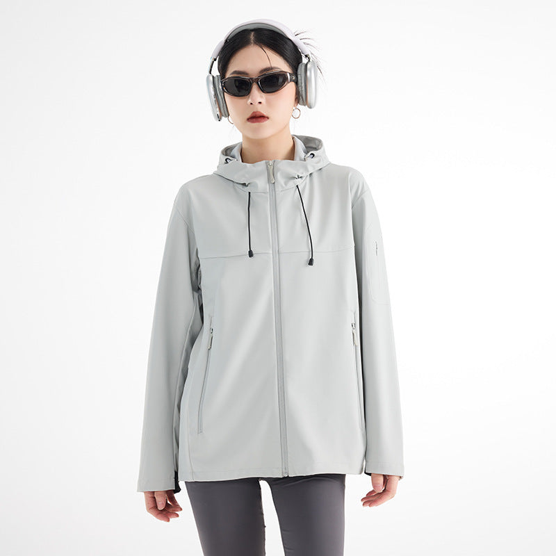 Damen Atmungsaktive Softshell-Regenjacke mit Kapuze, winddicht und minimalistischer Tech-Optik Drune