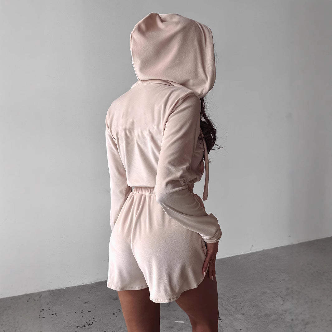Damen kurzes Zweiteiler Lounge-Set mit glänzendem Satin-Finish, Kapuzen-Halbzip und hohem gerafftem Taillenbund Drune
