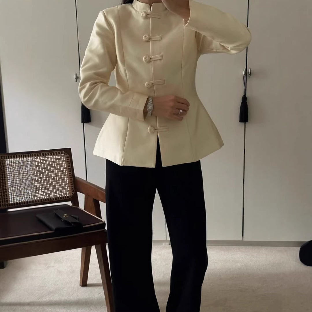 Damen Taillierter Mandarin-Blazer mit Froschknöpfen und formenden Abnähern Drune