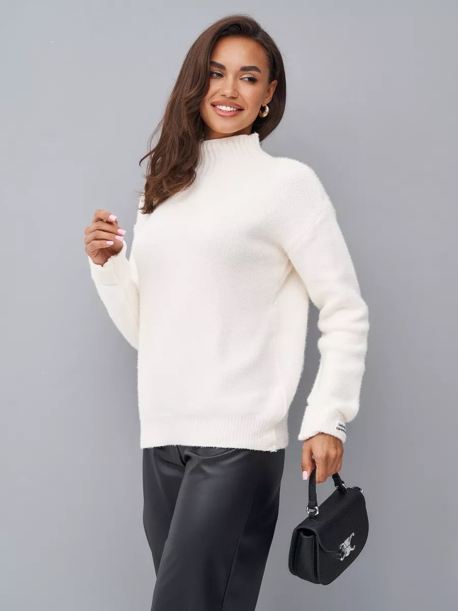 Damen Hochgeschlossener Pullover aus weichem Strick Drune