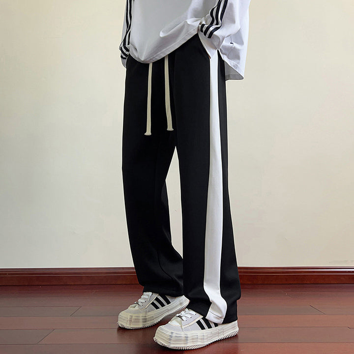 Herren Stylische und komfortable Freizeithose mit kontrastierenden Seitenstreifen