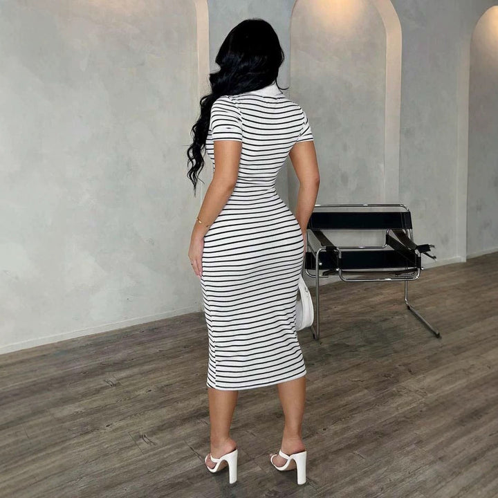 Damen Figurbetontes Polokleid im Streifen‑Look aus Rippstrick mit kurzem Ärmel Drune