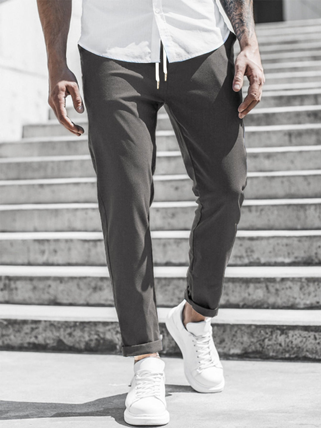 Drune Herren Freizeithose mit Kordelzug und Seitentaschen