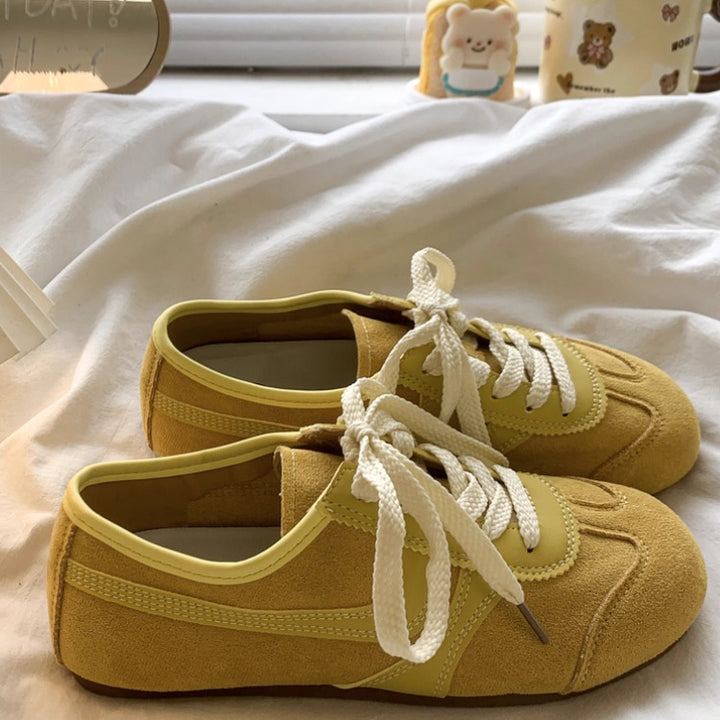 Damen Sportliche Sneakers aus Veloursleder mit atmungsaktiven Einsätzen und besonders weicher Sohle Drune