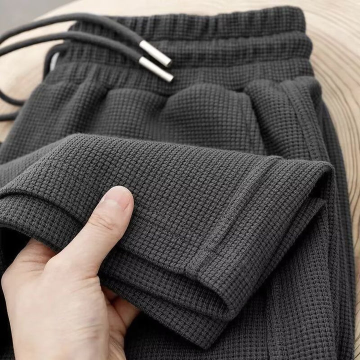 Herren Sportliche Sweatpants mit strukturiertem Material Drune