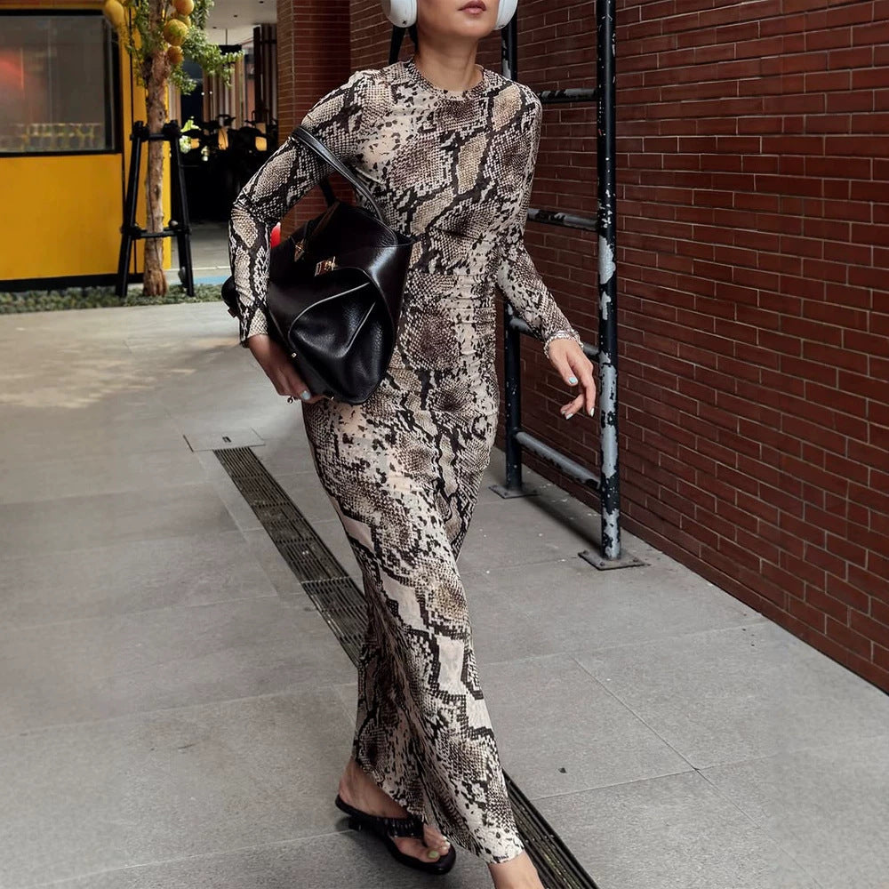 Damen Figurbetontes Maxikleid aus Stretch-Jersey mit Schlangenprint und Rundhalsausschnitt Drune