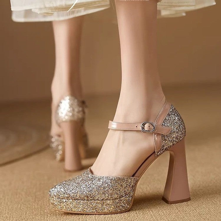 Damen Glitzernde Plateau-Pumps mit elegantem Riemchen Drune