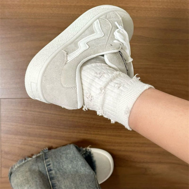 Damen Sneakers aus hochwertigem Wildleder mit rutschfester Sohle Drune
