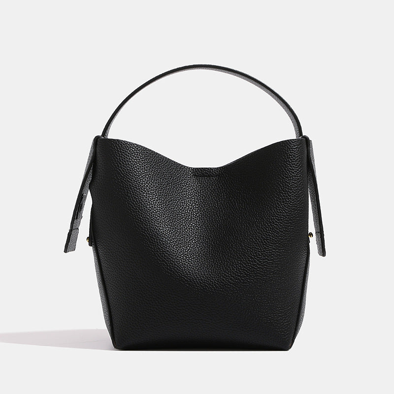 Drune Damenhandtasche mit innovativer Textur