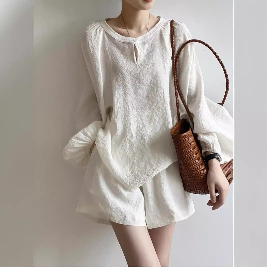 Damen Lockeres Leinen-Set mit Rundhalsausschnitt, Schlitzbluse und weiten Shorts Drune