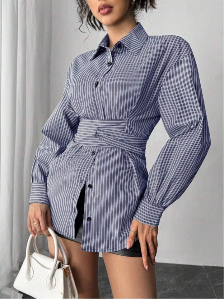 Damen Modische gestreifte Hemdbluse mit Taillenbindung Drune