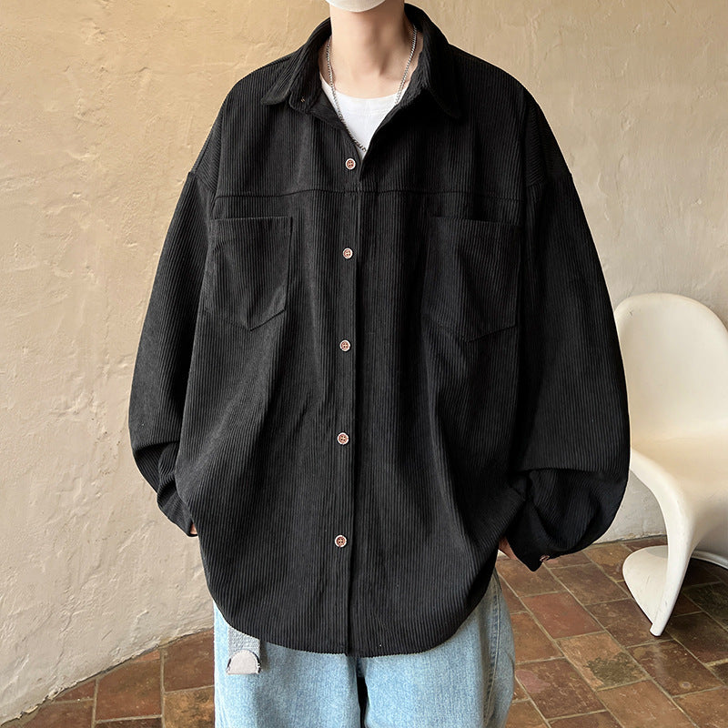 Herren nan oversized Kordhemdjacke mit aufgesetzten Brusttaschen, abgerundetem Saum und lockerer Silhouette Drune