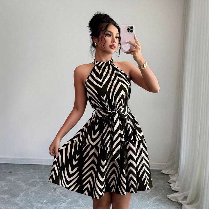 Damen Gestuftes Chiffon‑Sommerkleid mit Neckholder, Taillengürtel und grafischem Print Drune
