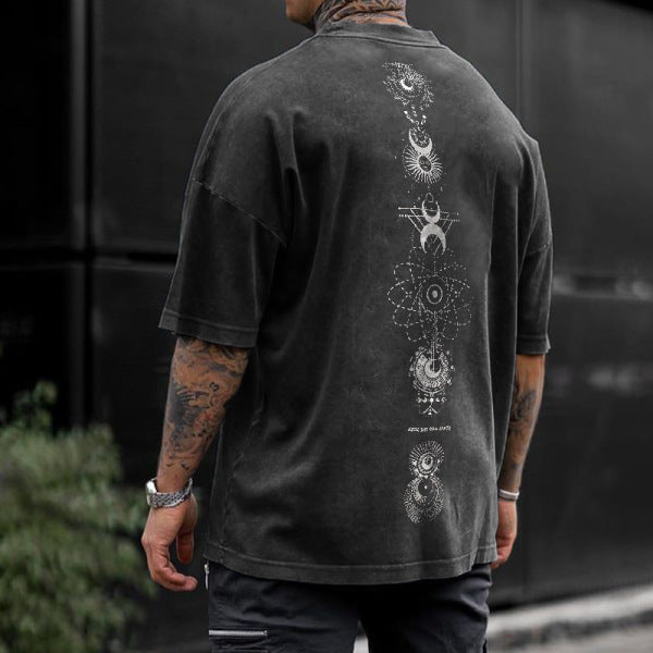 Herren gesticktes T-Shirt mit oversized Schnitt Drune