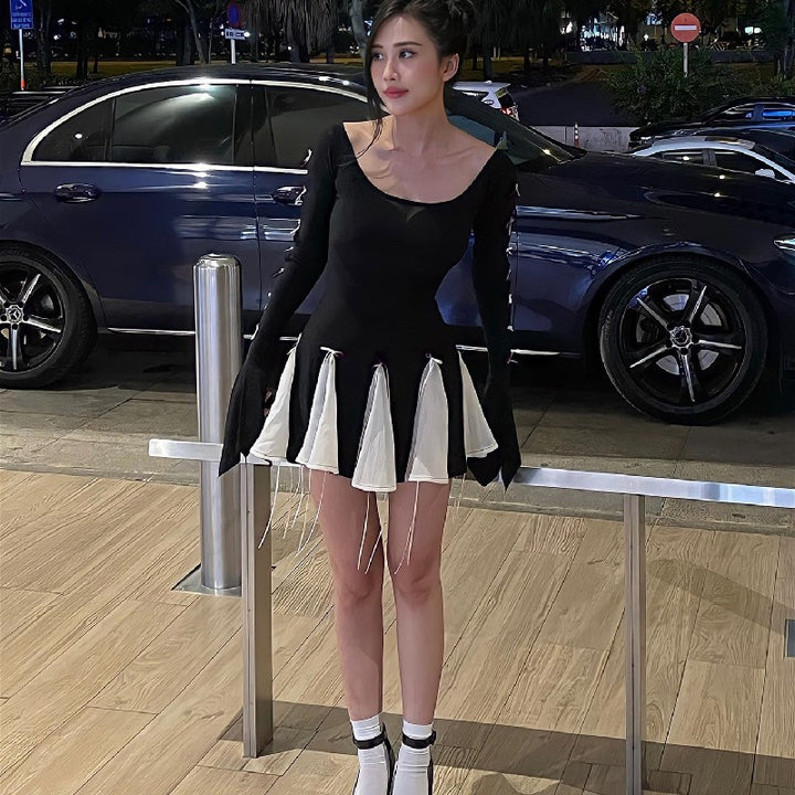 Damen Skaterkleid mit kontrastierenden Rüschendetails und lange Ärmel Drune