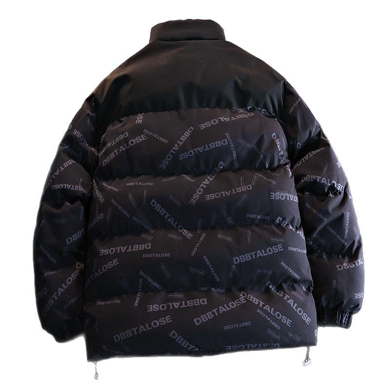 Unisex Gepolsterte Steppjacke mit Allover‑Logoprint, hohem Stehkragen & verstellbarem Saum Drune