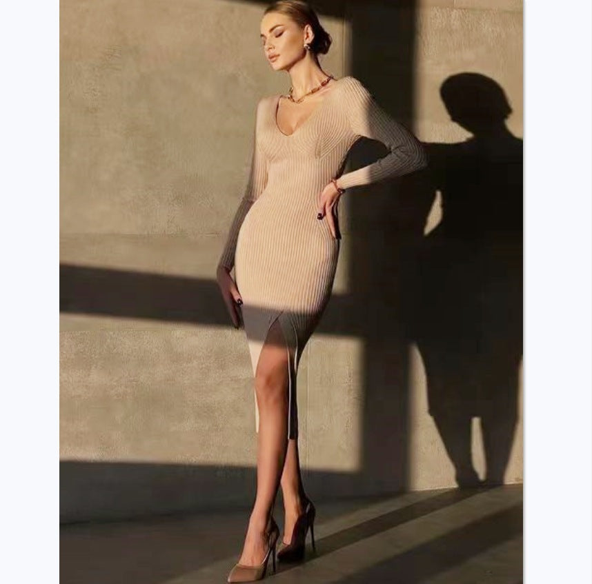 Damen Elegantes Strick-Maxikleid mit raffinierten Schnitt und figurbetontem Design Drune