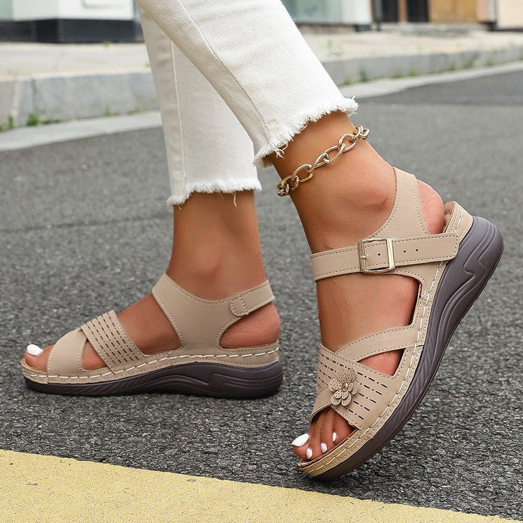 Damen Elegante Sandalen mit verstellbaren Riemen und ergonomischem Fußbett Drune