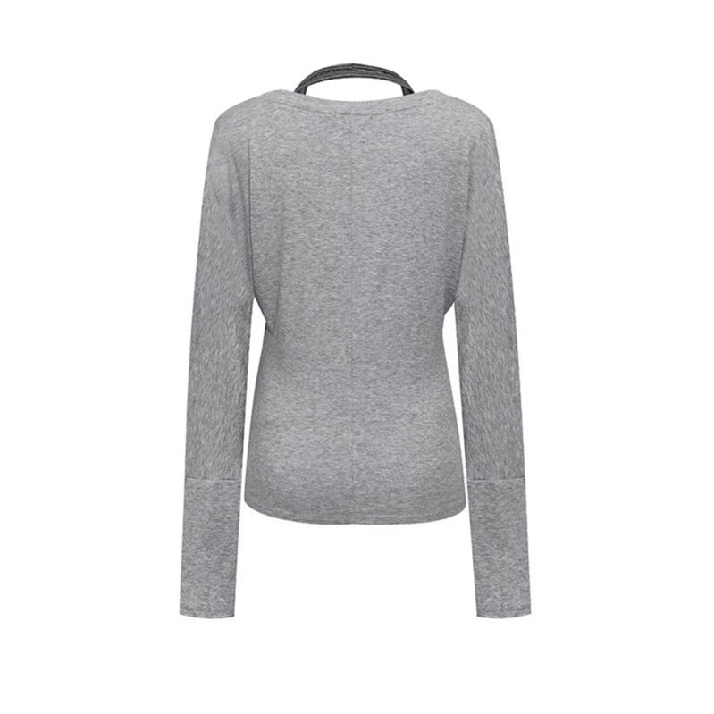 Damen Lagen-Langarmshirt mit tiefem V-Ausschnitt, Neckholder-Innenlayer und seitlichem Script-Print Drune